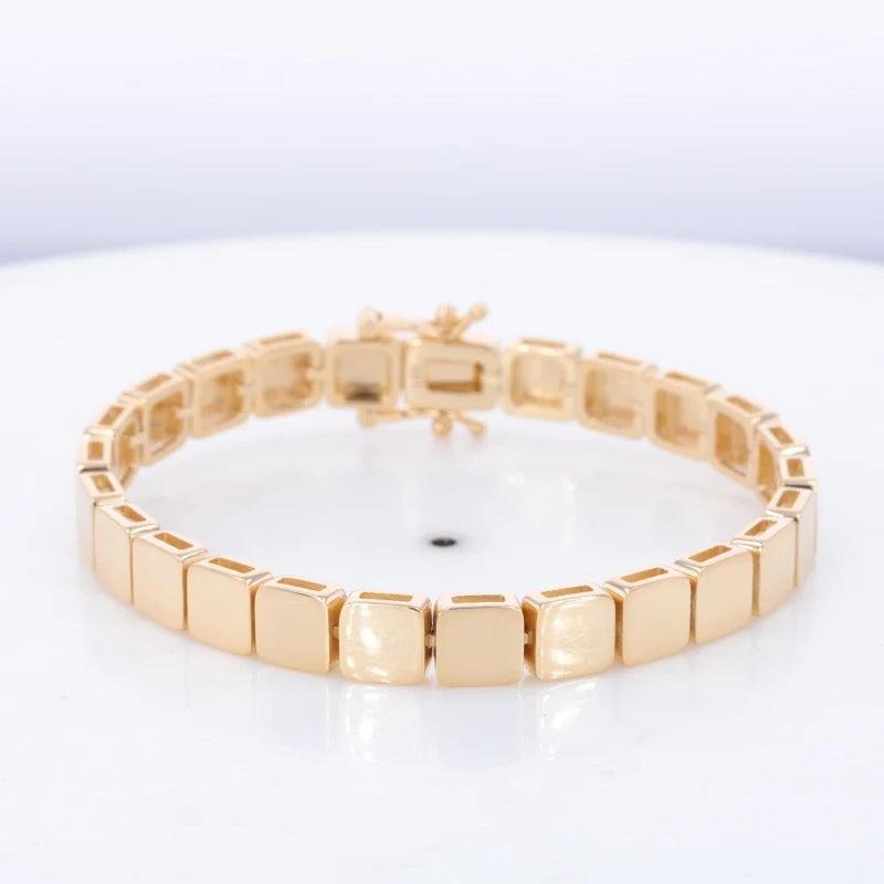 Solid Gold Charm Bracelet in 18K Yellow Gold