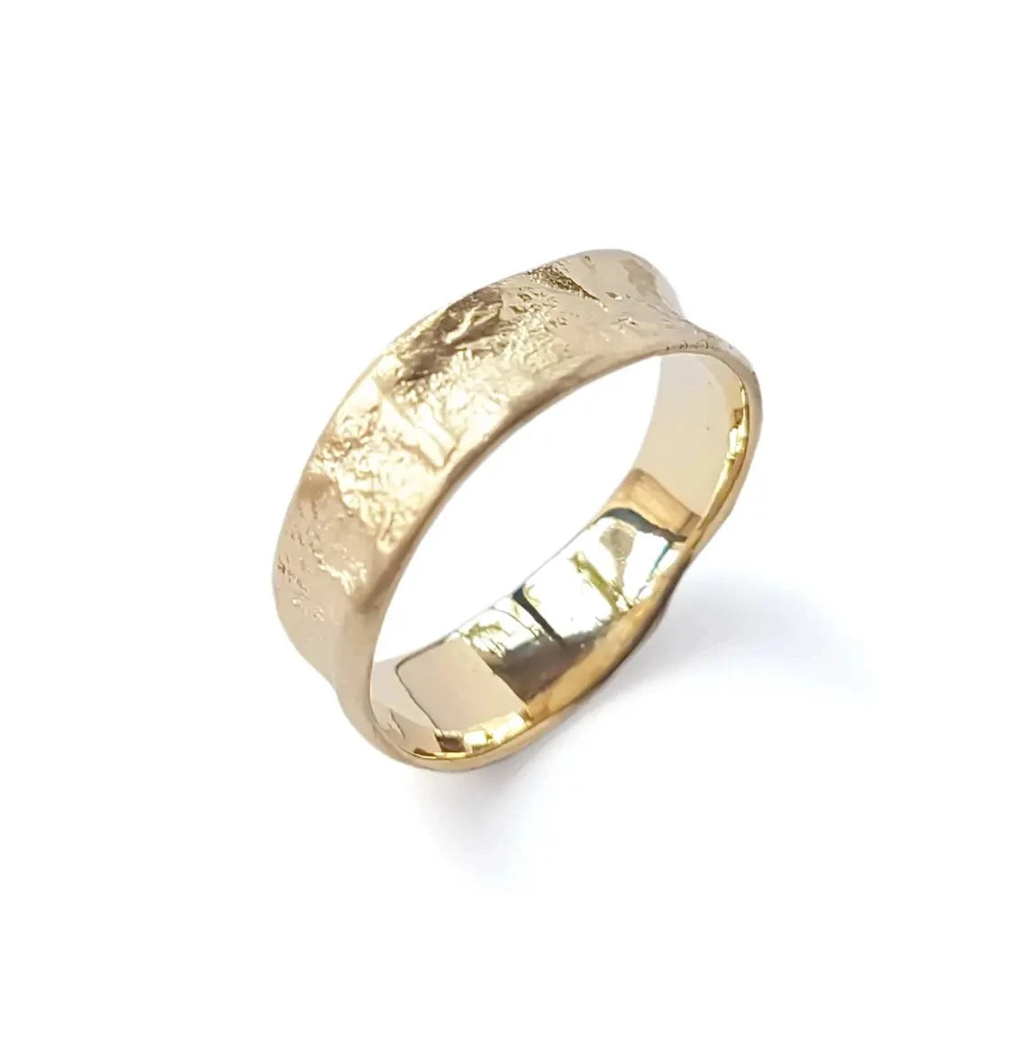 Hammered Gold Band Men's Ring in 14K Yellow Gold